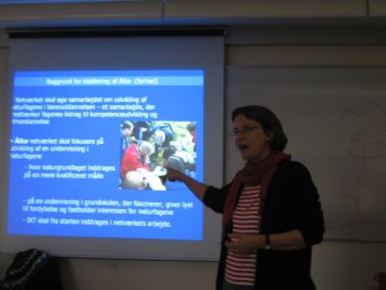 [Birgitte lectures about the Alka network]